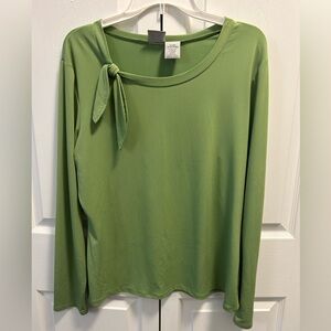 XL Green shirt, never worn.